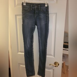 Silver jeans, dark wash, skinny